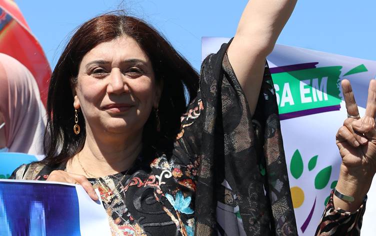 TÜRKİYE TERÖR DEVLETİNİN KORKAKLIĞININ BİR YANSIMASI OLMASININ ÖTESİNDE ULUSLARARASI SUÇTUR