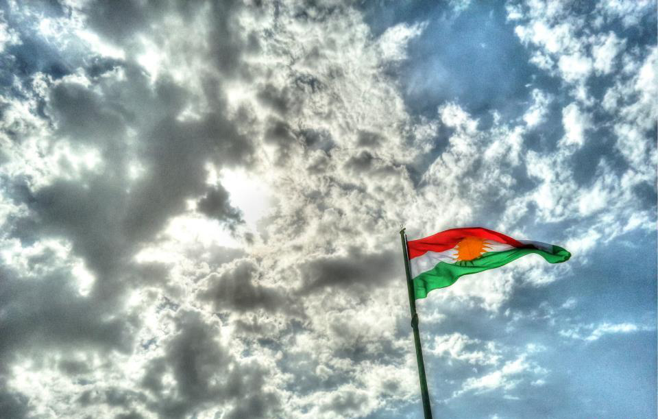 KURD HALKI KENDİ DEVLET ŞEMSİYESİ ALTINDA YAŞAMAYI BAŞARMAK ZORUNDADIR
